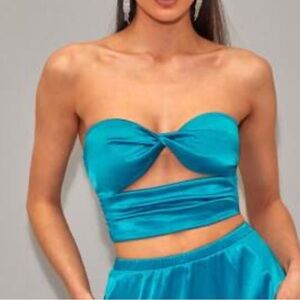 NWT SHEIN bae crop medium sz 6 silky 1616